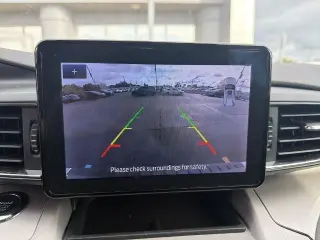 Ford Explorer 2023 AWD XLT SUV de 4 puertas