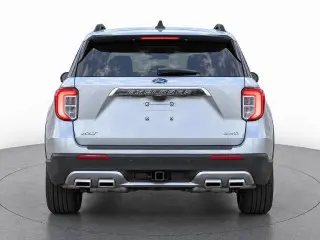 Ford Explorer 2023 AWD XLT SUV de 4 puertas
