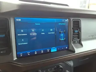 Ford Bronco 2023 4x4 Outer Banks 4dr SUV