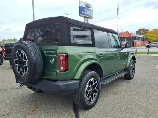 Ford Bronco 2023 4x4 Outer Banks 4dr SUV