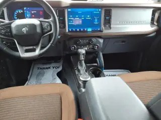 Ford Bronco 2023 4x4 Outer Banks 4dr SUV