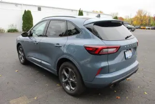 Ford Escape 2024 con tracción en las fourezas ST-Line 4dr SUV