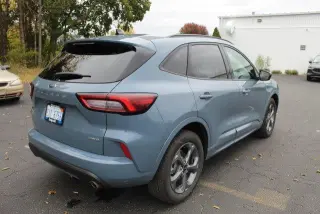 Ford Escape 2024 con tracción en las fourezas ST-Line 4dr SUV