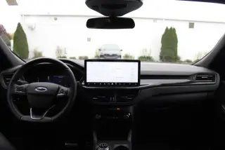 Ford Escape 2024 con tracción en las fourezas ST-Line 4dr SUV