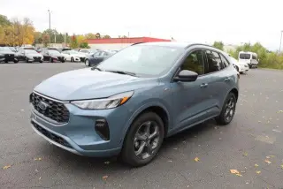 Ford Escape 2024 con tracción en las fourezas ST-Line 4dr SUV