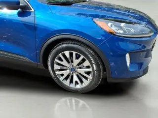 Ford Escape Híbrido 2022 Titanium 4 puertas SUV
