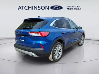 Ford Escape Híbrido 2022 Titanium 4 puertas SUV