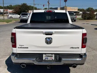 Ram 1500 2020 4x4 Laramie 4dr Crew Cab 5.6 ft. SB Pickup