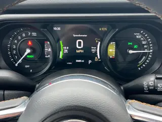 Jeep Wrangler 2024 4x4 Sahara 4xe SUV de 4 puertas