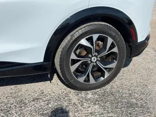 Ford Explorer 2020 AWD XLT 4dr SUV