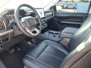 Ford Expedition 2024 4x2 XLT 4dr SUV