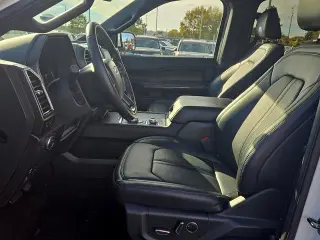 Ford Expedition MAX 2021 4x4 Limited 4dr SUV