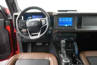 Ford Bronco 2023 4x4 Outer Banks 4 puertas SUV