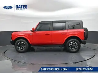 Ford Bronco 2023 4x4 Outer Banks 4 puertas SUV