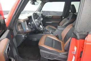 Ford Bronco 2023 4x4 Outer Banks 4 puertas SUV