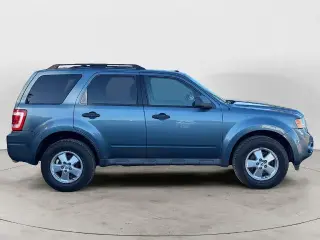 Ford Escape 2011 AWD XLT 4dr SUV