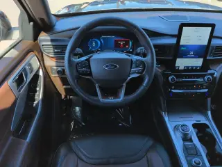 Ford Explorer 2021 AWD King Ranch 4dr SUV