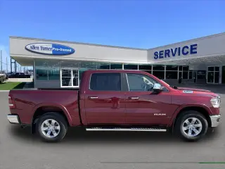 Ram 1500 2019 4x4 Laramie 4dr Crew Cab 5.6 ft. SB Pickup