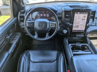 Ram 1500 2023 4x2 Limited 4dr Crew Cab 5.6 ft. SB Pickup
