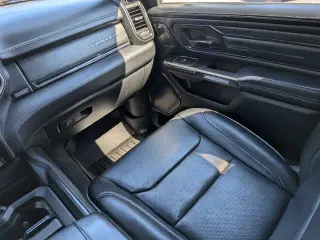Ram 1500 2023 4x2 Limited 4dr Crew Cab 5.6 ft. SB Pickup