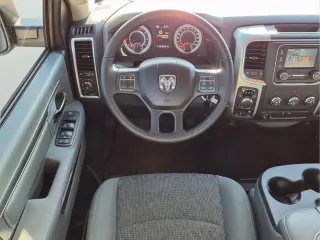Ram 1500 2016 4x4 Big Horn 4dr Crew Cab 5.5 ft. SB Pickup