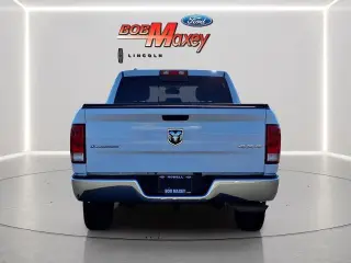 Ram 1500 2016 4x4 Big Horn 4dr Crew Cab 5.5 ft. SB Pickup