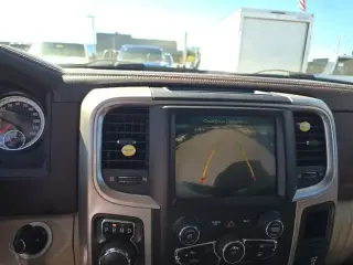 Ram 1500 2015 4x2 SLT 4dr Cabina de Crew de 6.3 pies de largo Pickup
