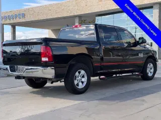 Ram 1500 Classic 2022 4x2 SLT 4dr Crew Cab 5.5 ft. SB Pickup