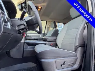 Ram 1500 Classic 2022 4x2 SLT 4dr Crew Cab 5.5 ft. SB Pickup