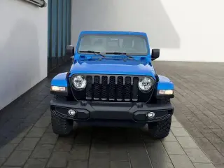 Gladiator Jeep 2023 4x4 Sport 4dr Crew Cab 5.0 ft. SB
