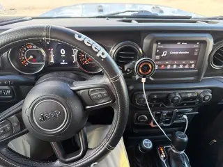 Jeep Gladiator 2022 4x4 Sport 4dr Cabina de Crew 5.0 ft. SB