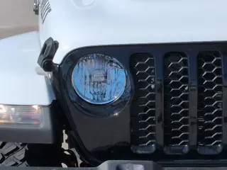Jeep Gladiator 2023 4x4 Sport 4dr Cabina de Crew 5.0 ft. SB