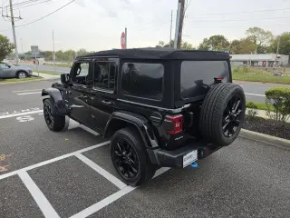 Jeep Wrangler 2024 4x4 Sahara 4xe 4dr SUV