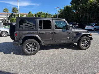 Jeep Wrangler 2024 4x4 Willys 4xe SUV de 4 puertas