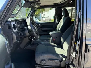 Jeep Wrangler 2024 4x4 Willys 4xe SUV de 4 puertas