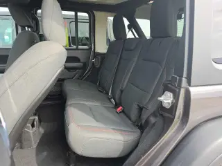 Jeep Wrangler 2025 4x4 Rubicon 4dr SUV