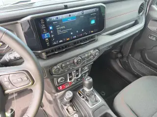 Jeep Wrangler 2025 4x4 Rubicon 4dr SUV