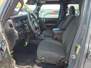 Jeep Wrangler 2025 4x4 Rubicon 4dr SUV