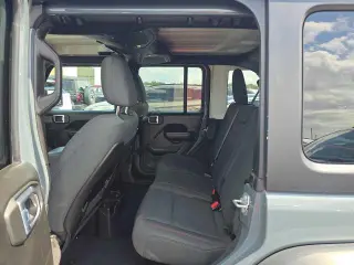 Jeep Wrangler 2025 4x4 Rubicon 4dr SUV