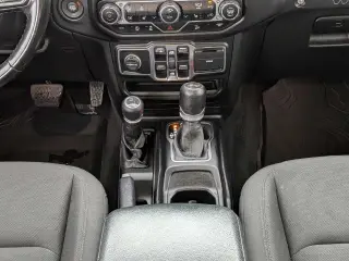 Jeep Wrangler Unlimited 2020 4x4 Deportivo 4dr SUV