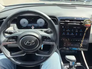 Hyundai TUCSON 2024 SEL SUV de 4 puertas
