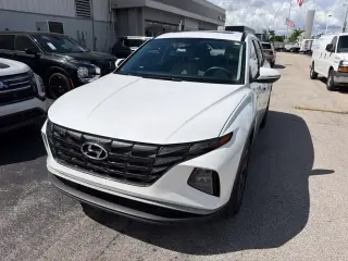 Hyundai TUCSON 2024 SEL SUV de 4 puertas
