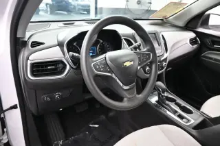 Chevrolet Equinox 2024 LS SUV de 4 puertas con 1LS