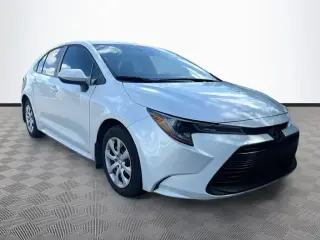 Toyota Corolla 2026 LE 4dr Sedán
