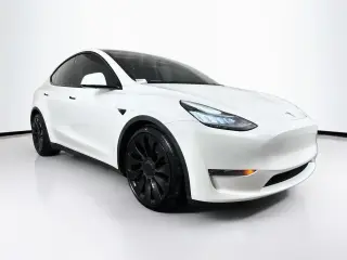 Tesla Model Y 2021 AWD Performance 4dr Crossover