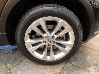 Ford Explorer 2019 AWD Limited 4dr SUV