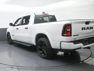 Ram 1500 2025 4x4 Big Horn 4dr Crew Cab 5.6 ft. SB Pickup