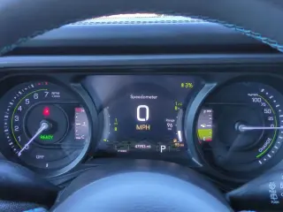 Jeep Wrangler 2024 4x4 Rubicon 4xe 4p Puerta SUV