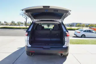 2020 Chevrolet Traverse FWD 4dr LS w/1LS