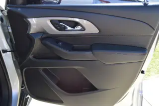 2020 Chevrolet Traverse FWD 4dr LS w/1LS
